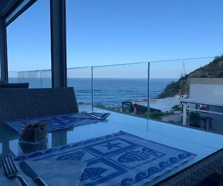 Cava Dell'isola Hotel