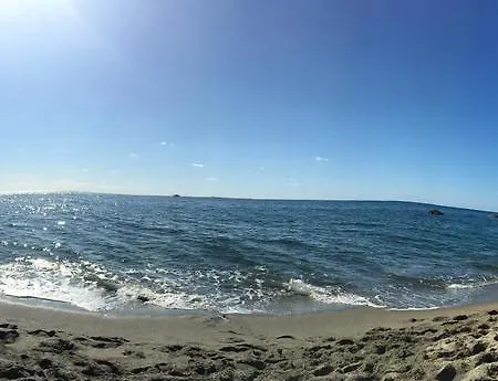 Hotel Cava Dell'isola 3*