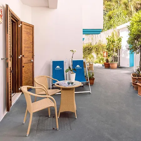 Отель Cava Dell'isola