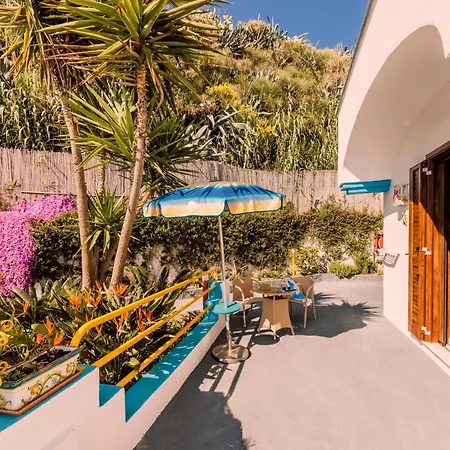 Cava Dell'isola 3* Forio (Isola d'Ischia)