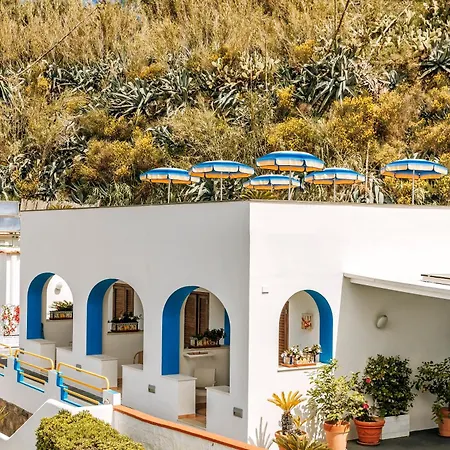 Cava Dell'isola Forio (Isola d'Ischia)