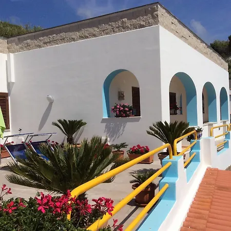 Cava Dell'isola 3*
