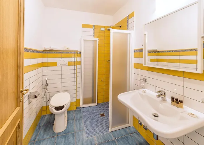 Cava Dell'isola Forio di Ischia