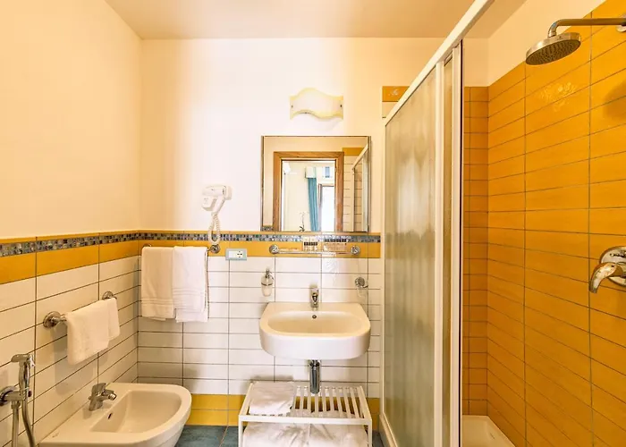 Szálloda Cava Dell'isola