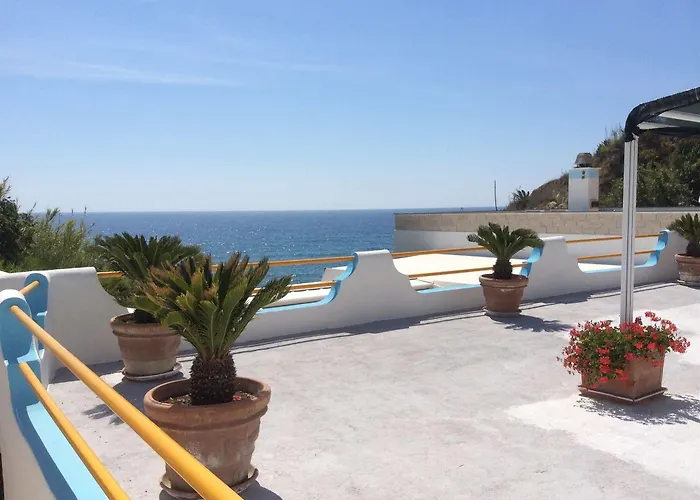 Cava Dell'isola Forio di Ischia