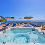 Cava Dell'isola 3*